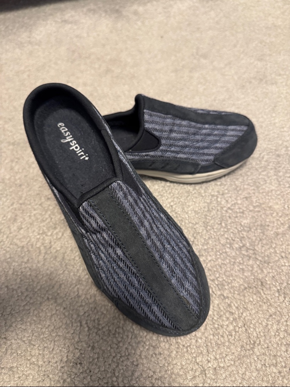 Easy Spirit Women’s Slip-On Mules in Black and Gray